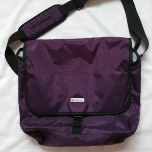 Columbia Large Purple Travel Messenger Crossbody